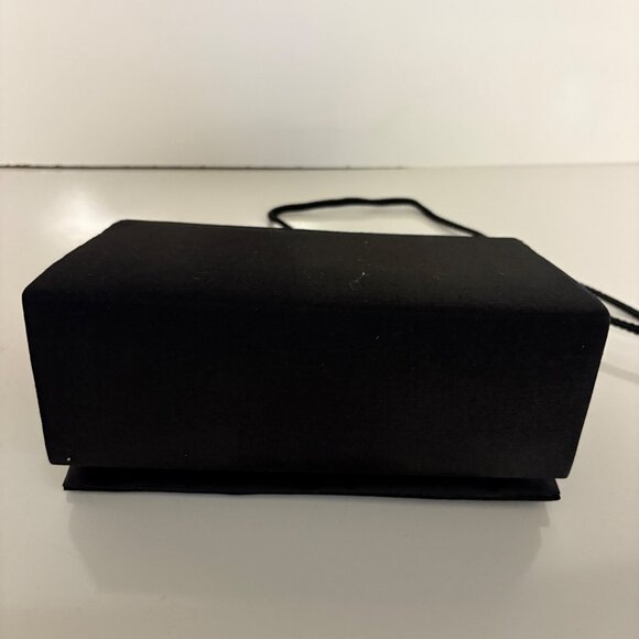 Menbur Black Evening Satin Clutch Beaded Sequins Snap Closure Classic Purse NEW - Picture 4 of 9